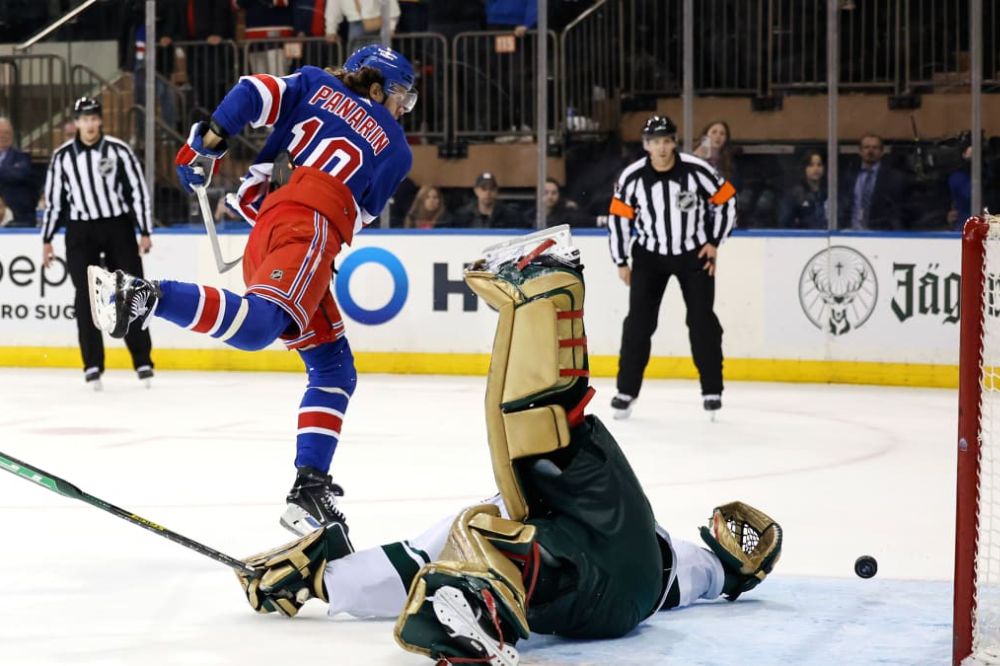 Бостон Брюинз – Нью-Йорк Рейнджерс: прогноз и ставки на матч регулярного чемпионата НХЛ (28 ноября 2025 года)