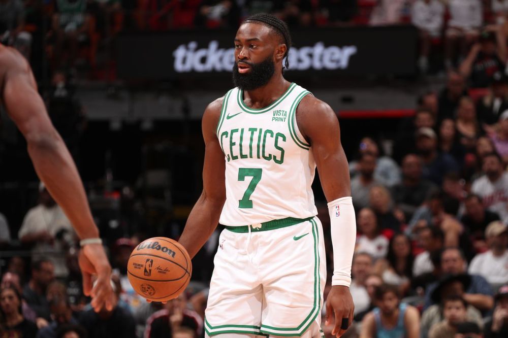 «Бостон» прервал 4-матчевую победную серию «Никс»