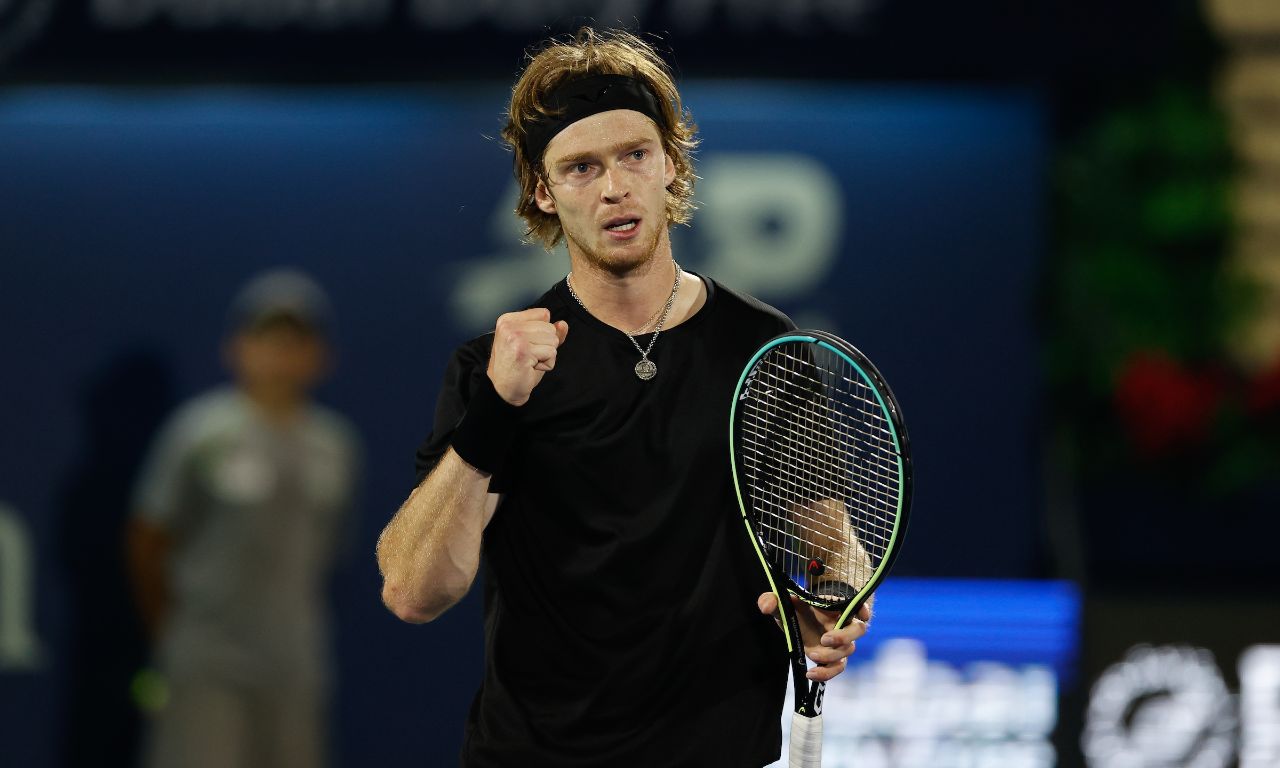 Рублев вылетел с Australian Open