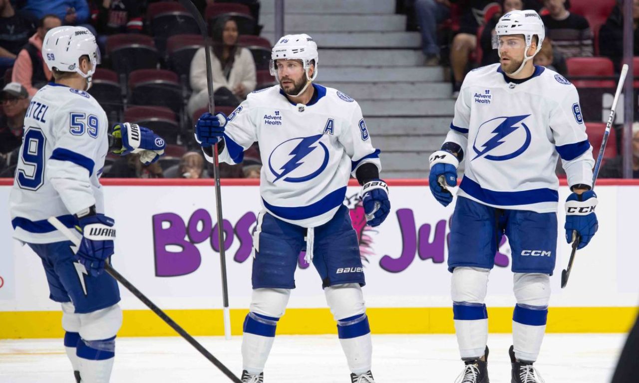 Кучеров – первая звезда января в НХЛ