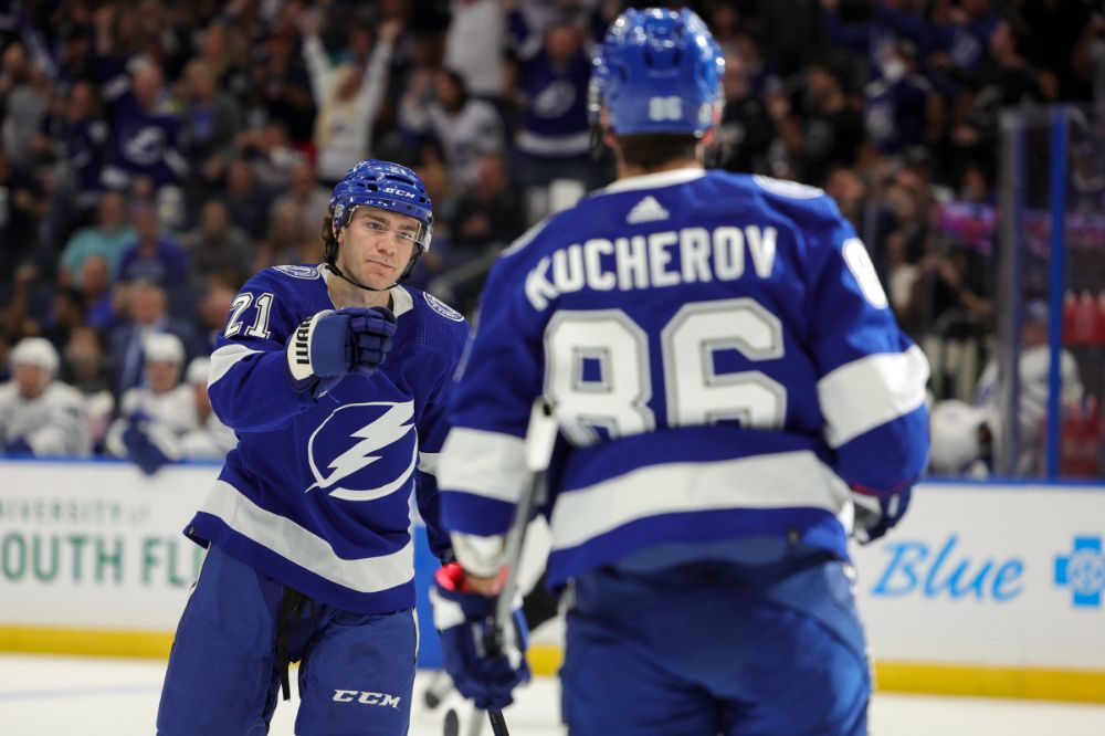 Кучеров набрал 3 очка в первом матче после возобновления сезона