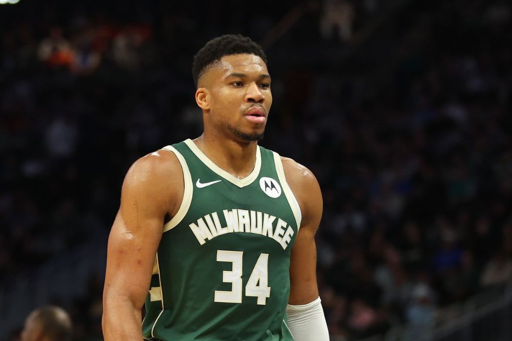 Милуоки Бакс – Кливленд Кавальерс: прогноз и ставки на регулярный чемпионат НБА (18 марта 2026 года)