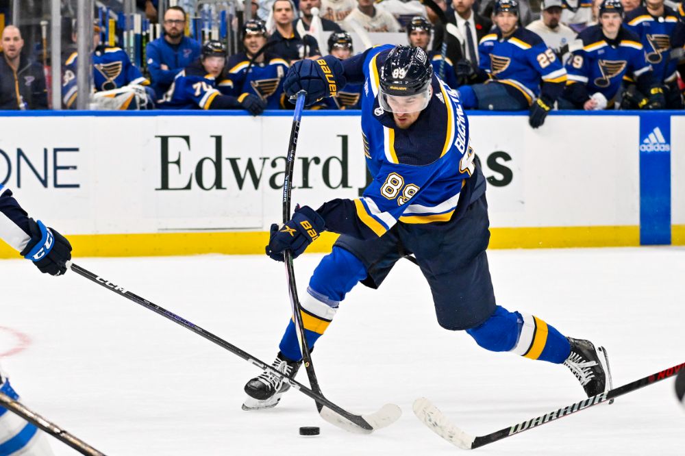 Юта Мамонт – Сент-Луис Блюз: прогноз и ставки на матч регулярного чемпионата НХЛ (17 апреля 2026 года)