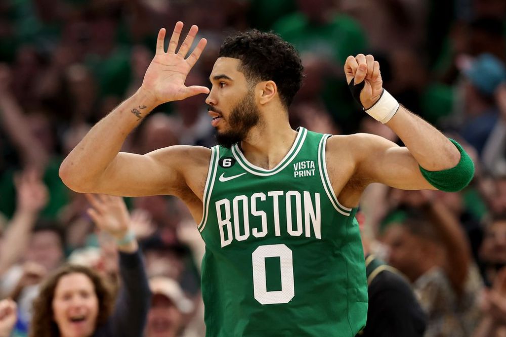 Бостон Селтикс – Филадельфия Сиксерс: прогноз и ставки на матч первого раунда плей-офф НБА (22 апреля 2026 года)